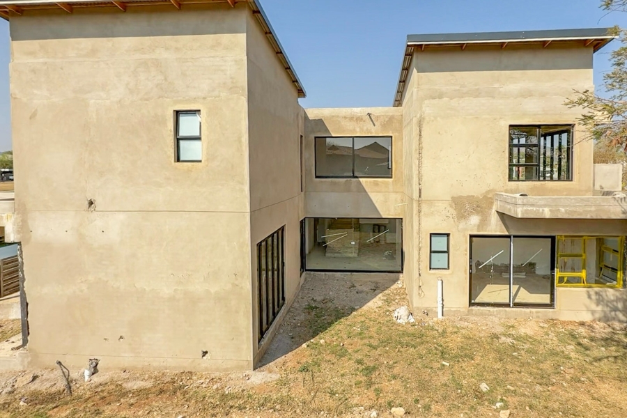 4 Bedroom Property for Sale in The Islands Estates North West